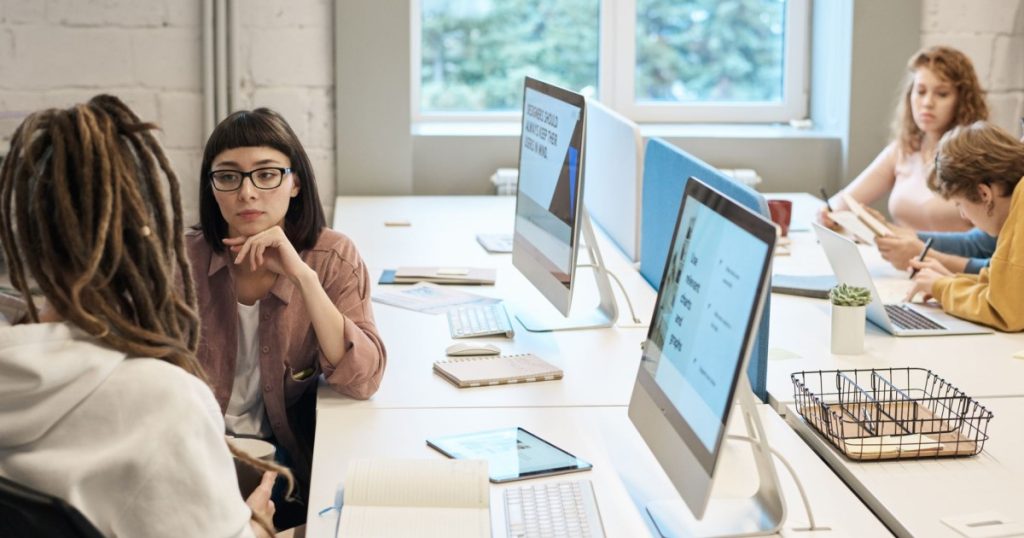 benefícios de sites personalizáveis para empresas